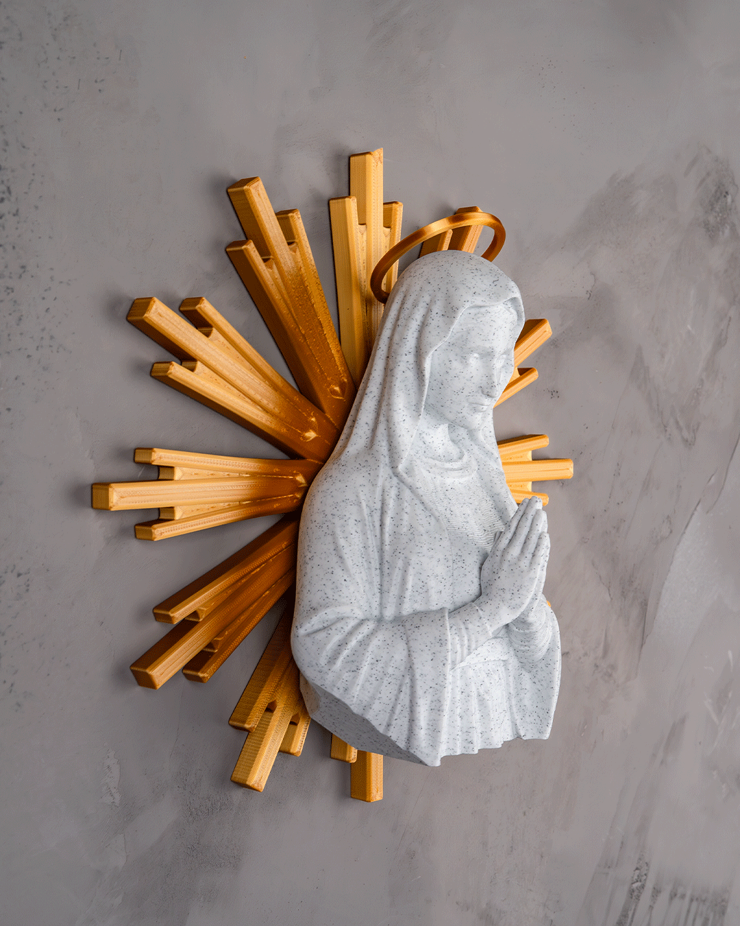 Heavenly Grace | Virgin Mary Praying Statue with Golden Sunburst Halo | 22cm & 36cm
